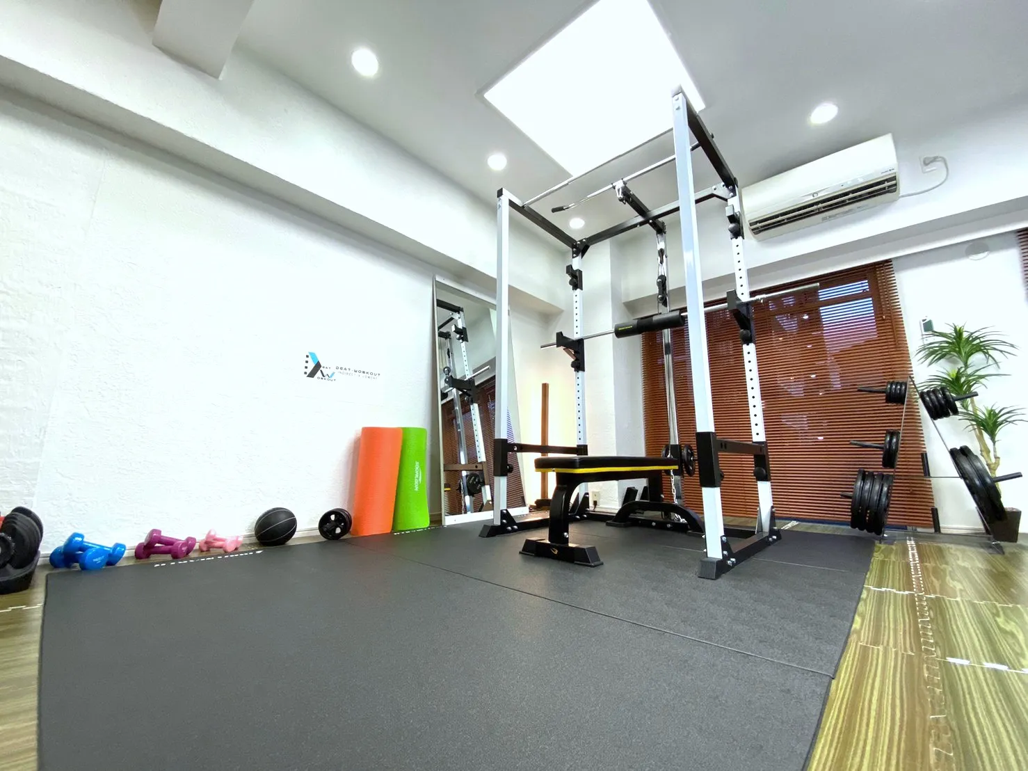 Deat-workout パーソナルトレーニングジム梅田店【女性専門】